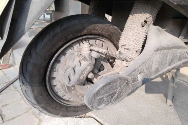 台北市电动车补胎换胎